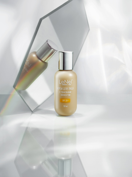 Крем для лица с тональным эффектом SPF 20+ (светлый или тёмный тон) от Lenel - купить в официальном интернет-магазине Ленель