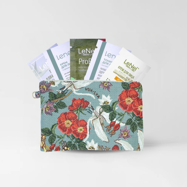 Косметичка «Lenel x VUA-LYA» "Цветы России" плоская